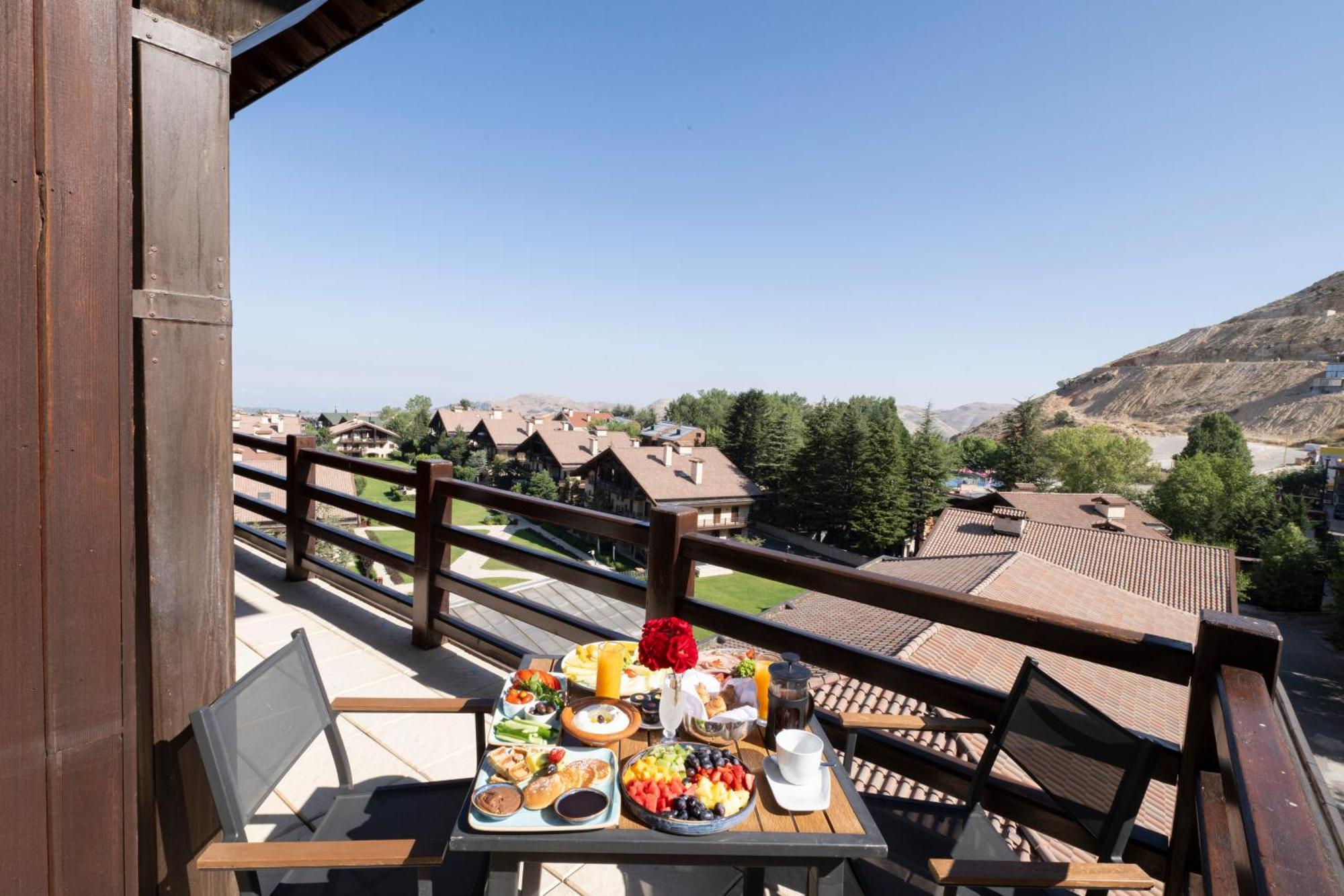 Intercontinental Mzaar Lebanon Mountain Resort & Spa By Ihg Mzaar Kfardebian Eksteriør bilde