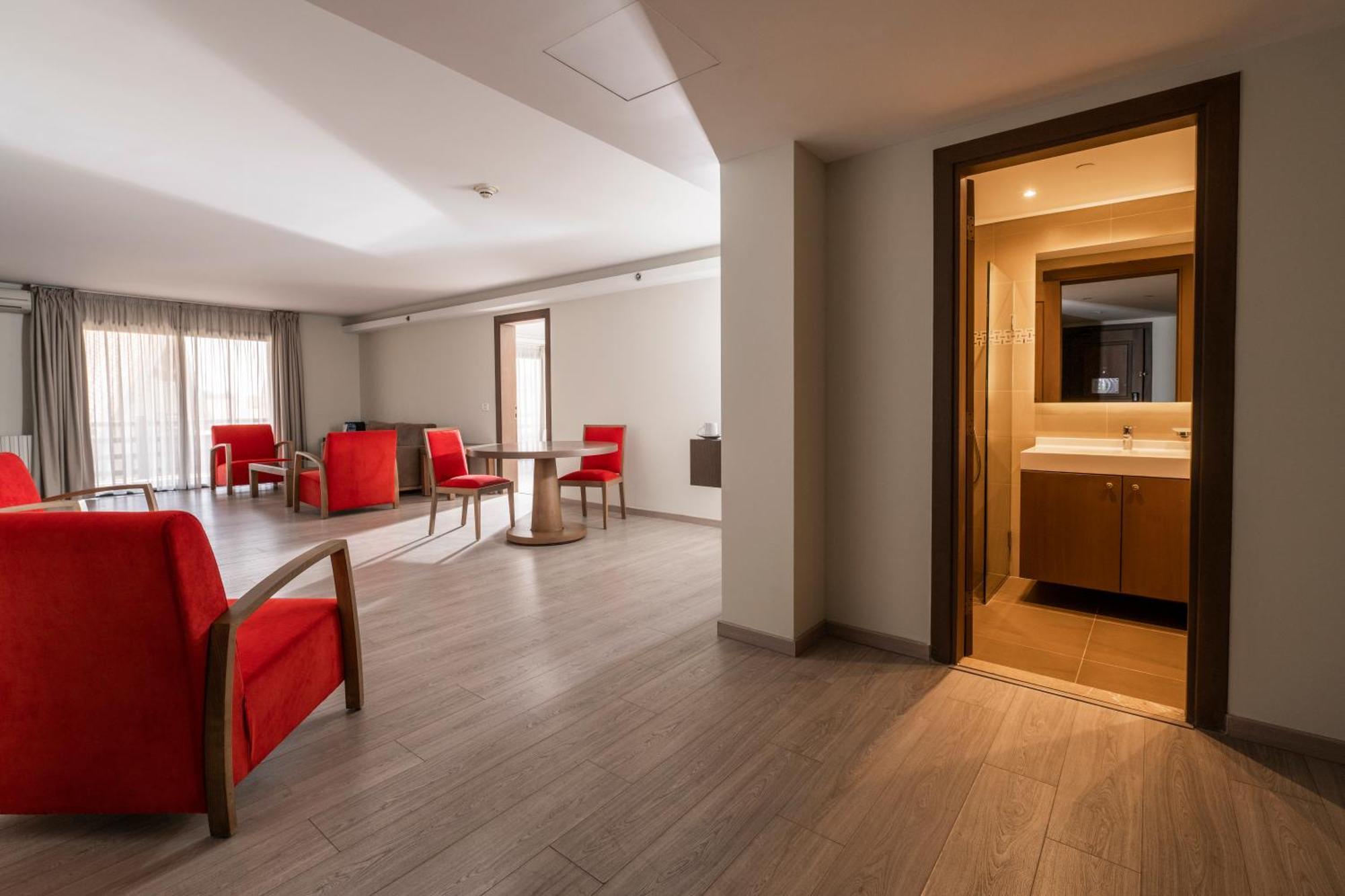 Intercontinental Mzaar Lebanon Mountain Resort & Spa By Ihg Mzaar Kfardebian Eksteriør bilde