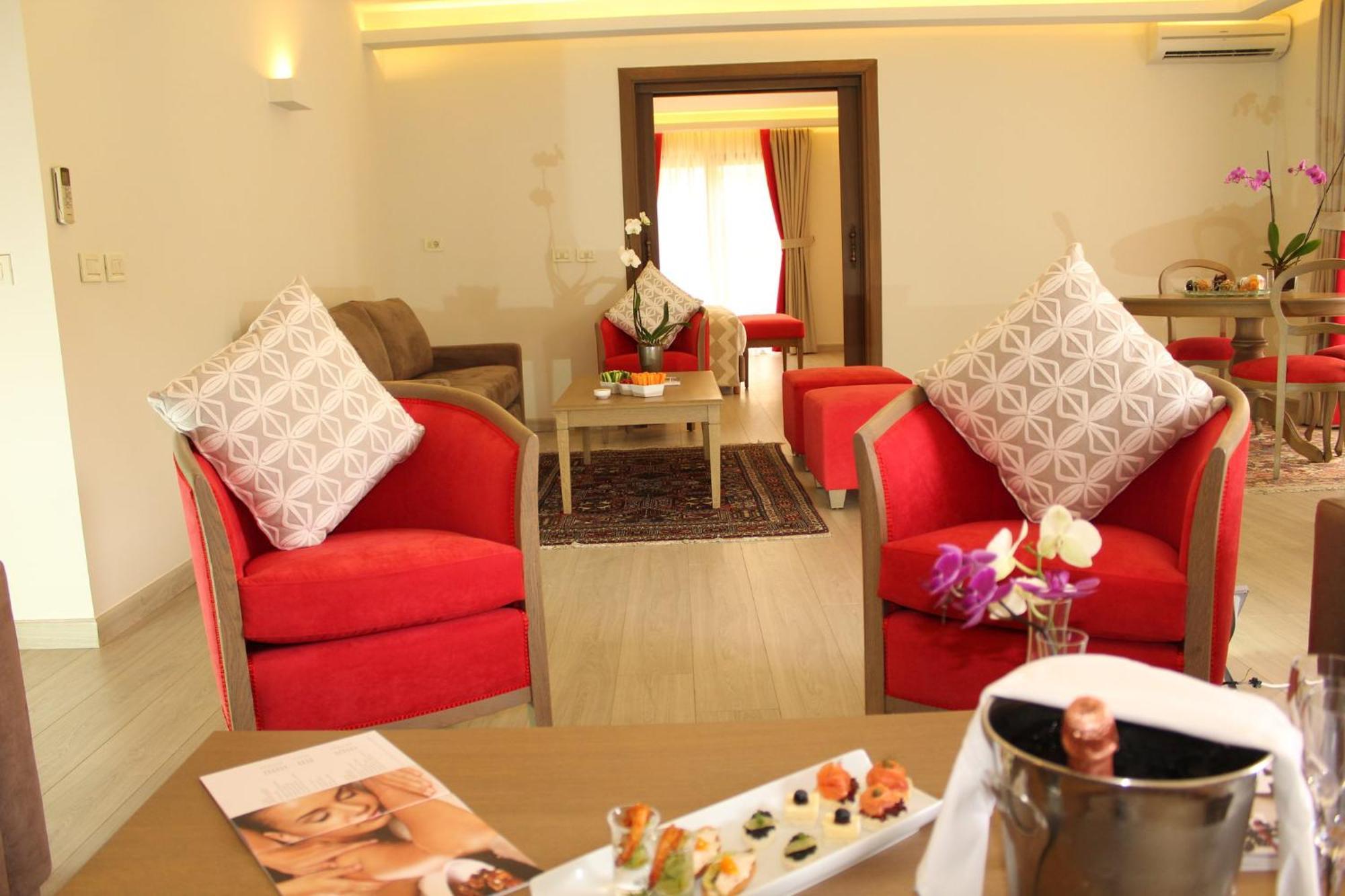 Intercontinental Mzaar Lebanon Mountain Resort & Spa By Ihg Mzaar Kfardebian Eksteriør bilde