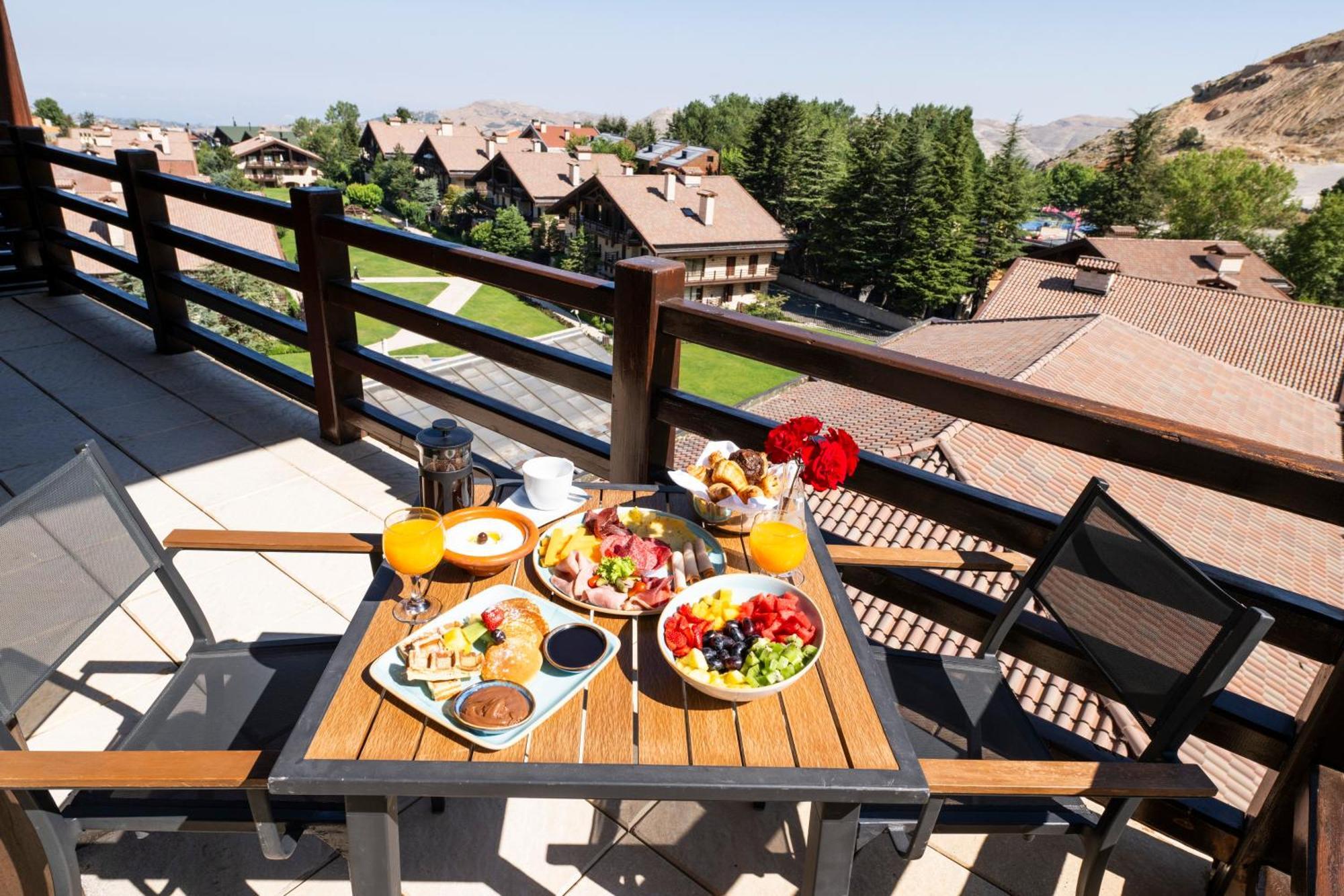 Intercontinental Mzaar Lebanon Mountain Resort & Spa By Ihg Mzaar Kfardebian Eksteriør bilde